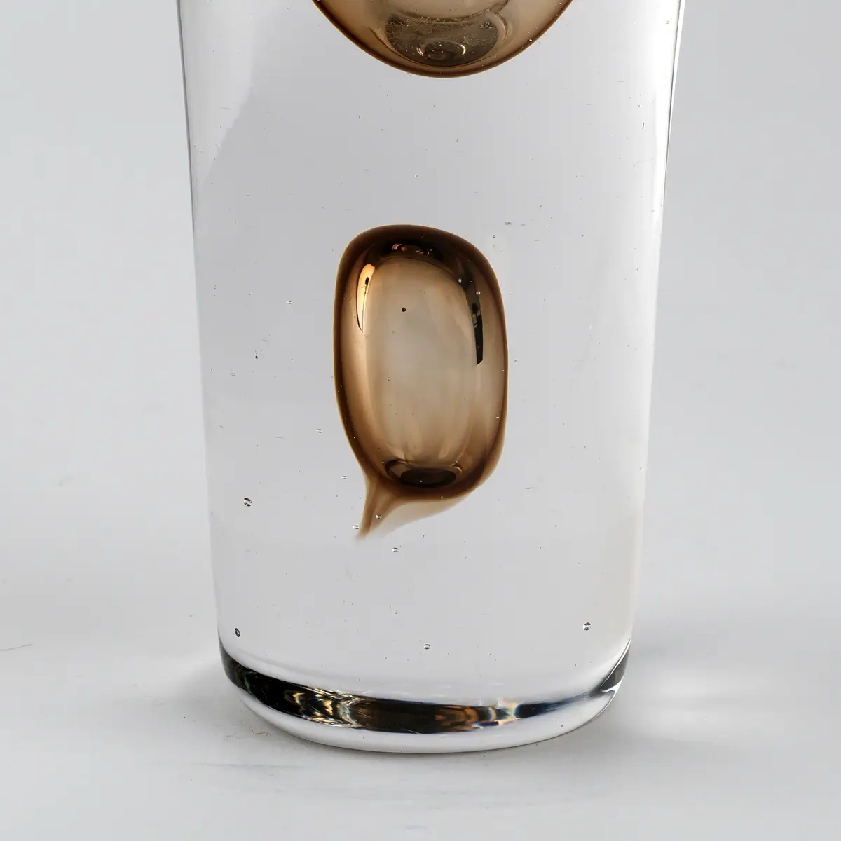closeup studio art glass may21166
